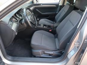 Volkswagen Passat  1.6 TDI 