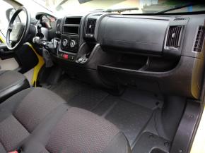 Peugeot Boxer  2.0 BlueHDi 