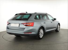 Škoda Superb  2.0 TDI 