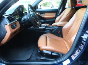 BMW 3  320 d xDrive Luxury Line 