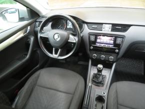 Škoda Octavia  1.4 TSI Ambition 