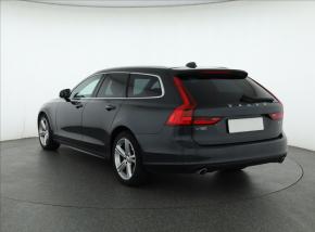 Volvo V90  D4 