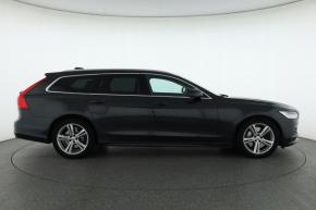 Volvo V90  D4 