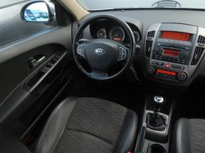 Kia Ceed  1.6 CRDi 