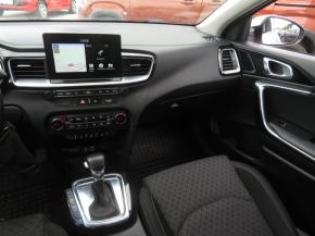 Kia Ceed  1.6 CRDi 