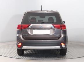 Mitsubishi Outlander  2.0 