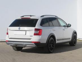 Škoda Octavia  Scout 2.0 TDI 