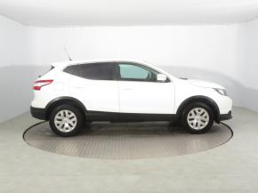 Nissan Qashqai  1.2 DIG-T 