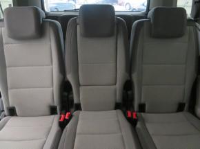 Volkswagen Touran  2.0 TDI 