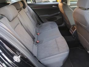 Volkswagen Golf  2.0 TDI 