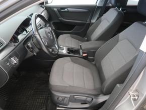 Volkswagen Passat  1.6 TDI 