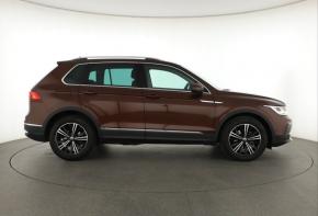 Volkswagen Tiguan  1.5 TSI Elegance 