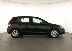 Volkswagen Golf  1.2 TSI 