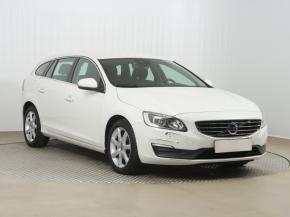 Volvo V60  D2 2.0 