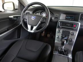 Volvo V60  D2 2.0 