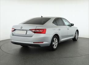 Škoda Superb  2.0 TDI 