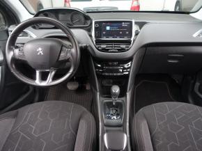 Peugeot 2008  1.2 PureTech 