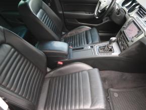 Volkswagen Passat  2.0 TDI 