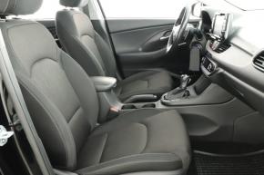 Hyundai i30  1.6 CRDi 