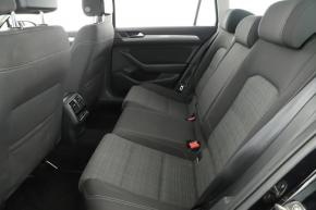 Volkswagen Passat  2.0 TDI 