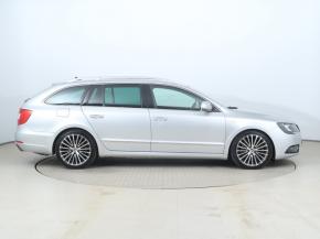 Škoda Superb  3.6 FSI V6 Laurin&Klement 