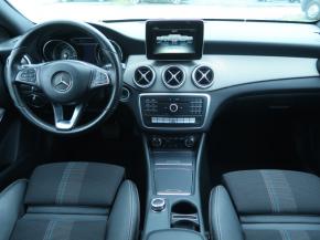 Mercedes-Benz CLA  200 Urban 