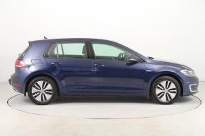 Volkswagen e-Golf  32 kWh, 37 Ah 