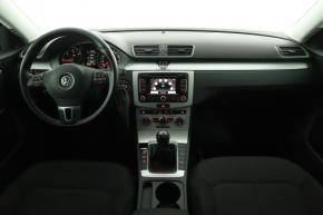 Volkswagen Passat  1.6 TDI 