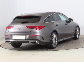 Mercedes-Benz CLA  200 AMG Paket 