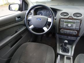 Ford Focus  1.8 16V 