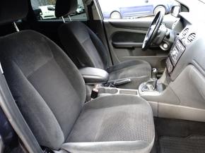 Ford Focus  1.8 16V 