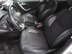 Peugeot 2008  1.2 PureTech Allure 