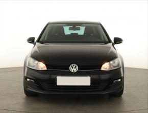 Volkswagen Golf  1.2 TSI 