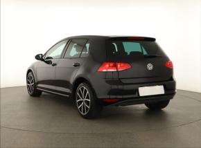 Volkswagen Golf  1.2 TSI 