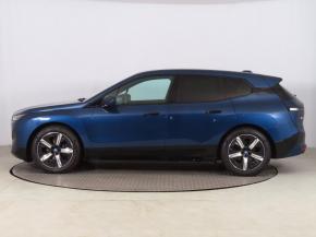 BMW iX  xDrive40 Essence + Sport 