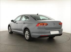 Volkswagen Passat  1.5 TSI 