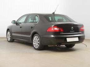 Škoda Superb  2.0 TDI Elegance 