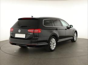 Volkswagen Passat  1.6 TDI 