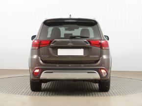 Mitsubishi Outlander  2.0 Instyle 