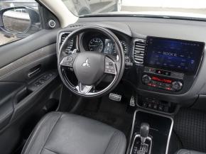 Mitsubishi Outlander  2.0 Instyle 