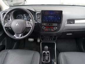 Mitsubishi Outlander  2.0 Instyle 