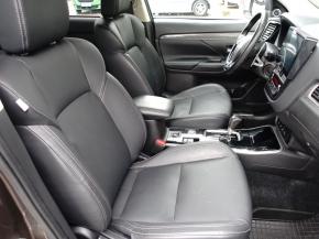 Mitsubishi Outlander  2.0 Instyle 