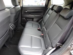 Mitsubishi Outlander  2.0 Instyle 