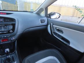 Kia Ceed  1.6 CRDi 