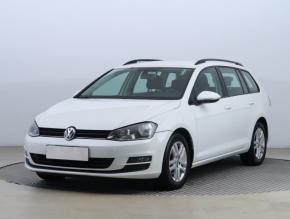 Volkswagen Golf  1.2 TSI 