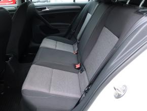 Volkswagen Golf  1.2 TSI 