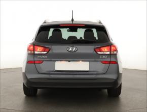 Hyundai i30  1.4 T-GDI 