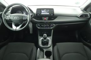 Hyundai i30  1.4 T-GDI 