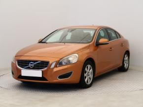 Volvo S60  2.4 D5 