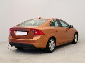 Volvo S60  2.4 D5 